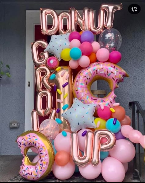 Sweet One First Birthday Outside, Donut Birthday Balloons, Doughnut Balloon Garland, Donut Party Theme Ideas, Donut Theme Decorations, Donut Grow Up Party Ideas, Double Digit Birthday Theme, Do Not Grow Up Birthday Party, Donut Birthday Balloon Garland