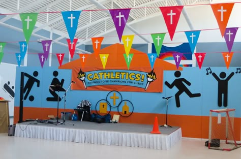 Sport Decorations Ideas, Back Stage Decoration, Sport Day Decoration Ideas For Kids, On The Case Vbs Decorations, Sports Day Stage Decoration Ideas School, Cathletics Vbs, Sports Themed Vbs Lessons, Spark Vbs 2022 Decorations, Sports Day Decoration