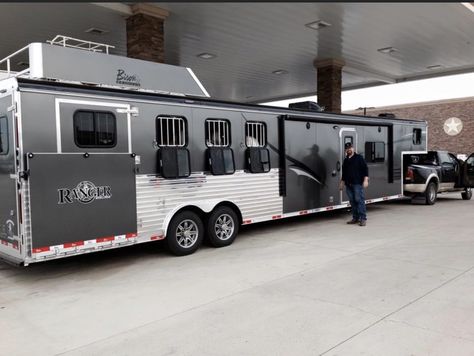 Luxury Horse Trailers, Horse Transport, Cattle Trailers, Stock Trailer, Livestock Trailers, Horse Trailer Living Quarters, Horse Barn Ideas Stables, Horse Box, Horse Barn Designs