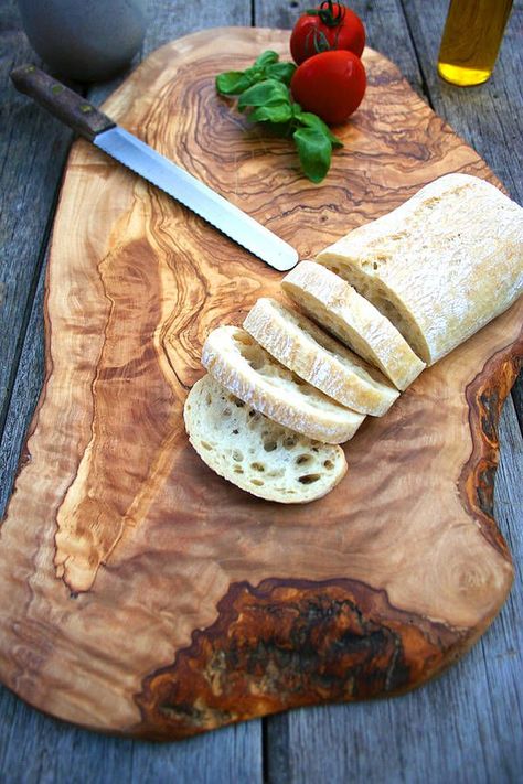 Wooden Serving Boards, Wood Chopping Board, Wood Cheese Board, Wood Serving Board, Rough Wood, Wooden Chopping Boards, Carving Board, Wood Creations, Wood Slices