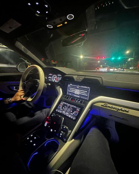 #lamborghini #aesthetic #car #ride #night #money #richlifestyle #rich Lamborghini Night Drive, Lamborghini Inside, Lamborghini Night, Night Ride With Boyfriend, Driving Pics, Aesthetic Car Ride, Lamborghini Aesthetic, Night Rides Car, Lamborghini Interior