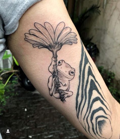 Frog And Flower Tattoo, Frog On Flower, Frog With Flower, Cool Frog, Flower On Head, Frog Tattoo, Mom Tattoo, Bug Tattoo, Mushroom Tattoos