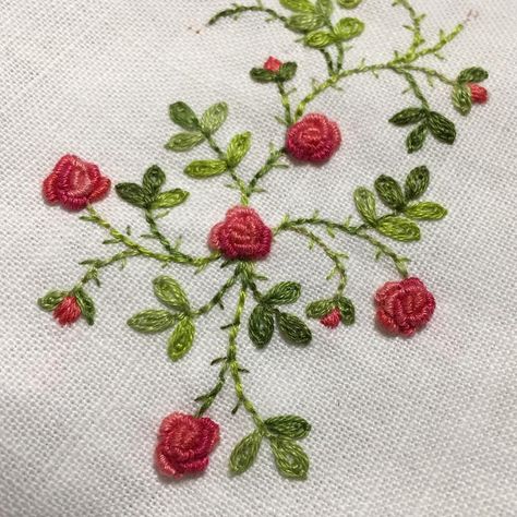 YAY!! You guessed it!! National Embroidery Month! And red roses for you! Happy Valentine's Day❣❤❤❤❤❤❤❤ #crabapplehill #handembroidery #broderies #embroidery #stitchery #nationalembroiderymonth Embroidery Rose Designs, Red Embroidery Flowers, Embroider Rose, Embroidered Rose Pattern, Embroidery Rose Pattern, Rose Hip Embroidery, Embroidery Designs Simple, Embroidery Red Flower, Red Floral Embroidery