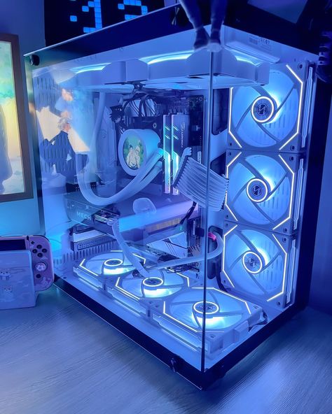 Pc Setup Blue, Anime Pc Setup, Blue Pc Setup, Anime Gaming Setup, Pc Inspiration, Pc Aesthetic, 80s Clothes, Dream Setup, Pc Builds