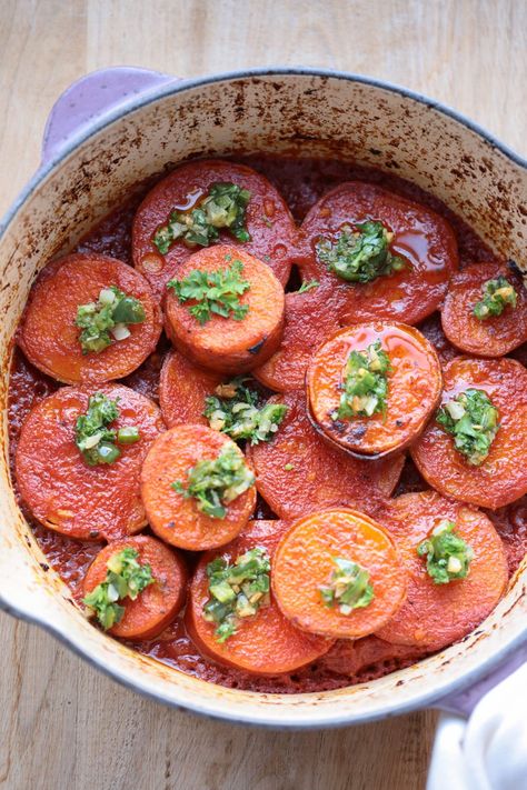 Sweet Potato in Tomato, Lime and Cardamom Sauce | Ottolenghi's Flavor - Ever Open Sauce Yotam Ottolenghi Recipes, Ottolenghi Recipes, Lost For Words, Sweet Potato Chili, Cooking Sweet Potatoes, Green Chili, Potato Recipe, Plum Tomatoes, Healthy Foodie