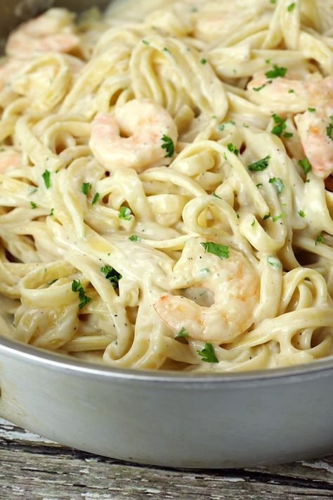 Shrimp Fettuccine Recipes, Fettuccine Alfredo Recipe, Shrimp Fettuccine Alfredo, Fettuccine Recipes, Shrimp Fettuccine, Pan Shrimp, Recipe Shrimp, Fettuccine Alfredo Recipes, Homemade Alfredo