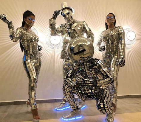 #mirrorgirl #mirrorgirls #led #futuristic #mirrordancer #wowfactor #elevateperforms #nightclubdancers #shinycostume #ukevents #lasvegastalent #partyshow #luxuryeventplanner #performancewear #evententertainments #humanmirrorball #mirrorgirls #partytime #creativeparty #gogogirl #eventagency #showgirls 
Website: www.vsledclothes.com 
Email: jenny@vsledclothes.com
Mobile/ Telegram/ Line: +86 186 7006 7806
WhatsApp: +1 980 595 2301
Facebook/VK/Pinterest/tumblr/Linkedin: jenny@vsledclothes.com Future Disco, Ball Suits, Costume Party Ideas, Mirror Shards, Gogo Dancer Outfits, Mirror Clothing, Mirror Costume, Futuristic Party, Mirrored Costume