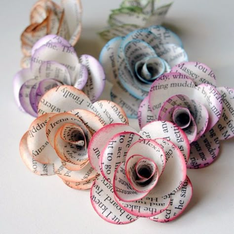 DIY Projects for Teenagers - Storybook Paper Roses - Cool Teen Crafts Ideas for Bedroom Decor, Gifts, Clothes and Fun Room Organization. Summer and Awesome School Stuff http://diyjoy.com/cool-diy-projects-for-teenagers Paper Decorations Diy, Diy Projektit, Old Book Pages, Old Book, Cool Diy Projects, Paper Roses, Crafts For Teens, Cool Stuff, Cute Crafts