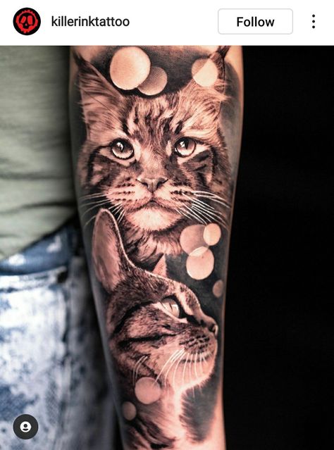 Cat With Butterfly On Nose Tattoo, Green Eyes Tattoo, Spine Tattoo Simple, Small Tattoo Ideas Back, Finger Tattoo Minimalist, Cat Tattoos Ideas, Tattoo Perro, Tattoo Ideas Back, Cat Lover Tattoo