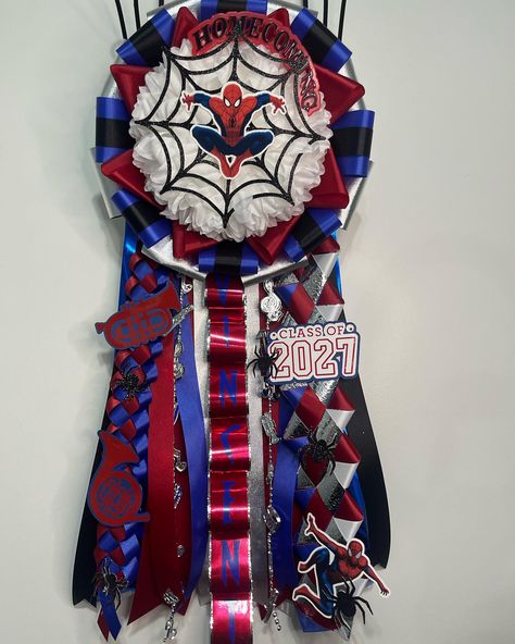 Spider-Man theme homecoming garter 💙❤️🕷️ #homecominggarters #spiderman #spidermangarter #bandhomecomimg Homecoming Garters For Guys, Deadpool And Venom, Homecoming Spiderman, Spider Man Theme, Homecoming Garter, Spiderman Gifts, Spiderman Theme, Spiderman Homecoming, Homecoming Mums