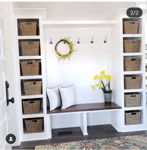 Corner Shoe Bench, L Shaped Hallway, Coat Corner, Entry Closet Ideas, Diy Entryway Storage, Mudroom Bench With Drawers, Mudroom Remodel, Mudroom Bench Plans, Mudroom Entryway