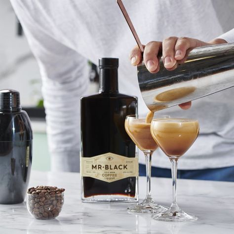 Espresso Martini Coffee Liquor, Frothy Espresso Martini, Winter Espresso Martini, Espresso Martini Cold Brew, The Best Espresso Martini, Mr Black Espresso Martini, Perfect Espresso Martini, Batch Espresso Martini, Best Espresso Martini Recipe