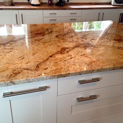 How to choose the right colour Granite Worktop for your kitchen - Omega Stone Light Colored Granite, Granite Worktop Kitchen, White Worktop, Granite Worktops, Sandstone Wall, Quartz Worktops, Kitchen Post, Granite Colors, High End Kitchens