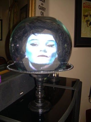 DIY Madame Leota Crystal Ball - Instructables Madame Leota Costume, Crystal Ball Diy, Decoration Things, Haunted Mansion Decor, Disney Halloween Decorations, Hatbox Ghost, Haunted Mansion Halloween, Madame Leota, Halloween Ball