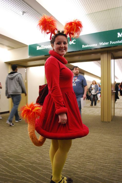 Fraggle Rock! (OnceAndFutureLaura) Tags: cosplay fragglerock emeraldcitycomicon eccc eccc13 Fraggle Rock Costume, Red Fraggle Rock, Rock Halloween Costumes, Muppet Mayhem, Fruit Funny, Rock Costume, Rock Couple, Halloween Sewing, Homemade Costume