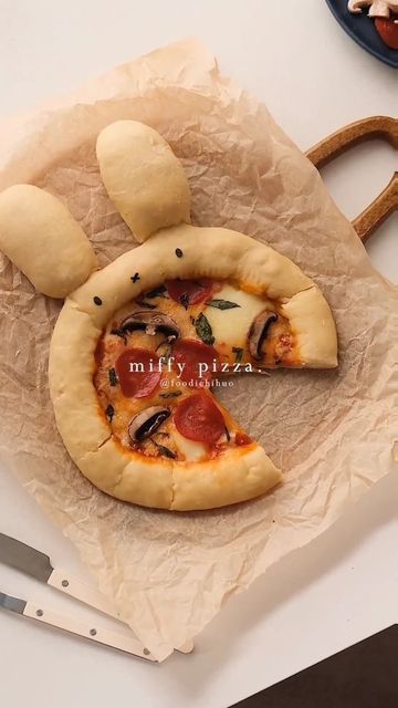 Kawaii Cooking, Makanan Diet, Easy Food Art, Pizza Pizza, Yummy Comfort Food, Sweet Snacks Recipes, Food Drinks Dessert, Delicious Snacks Recipes, Fair Food Recipes