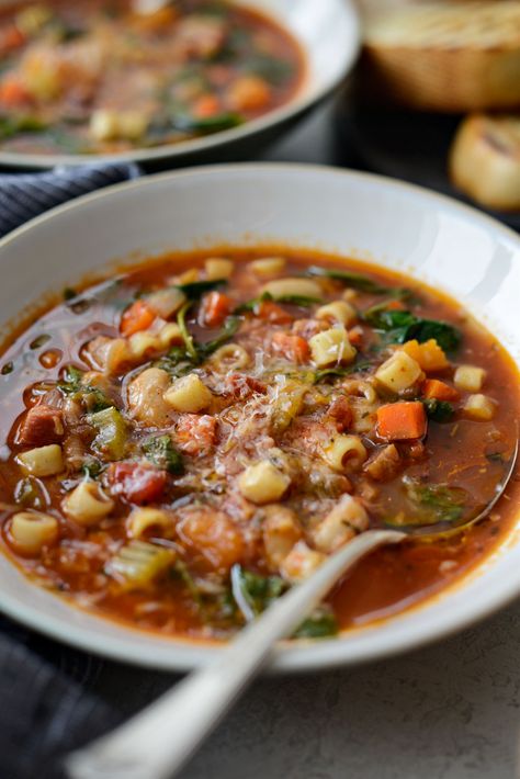 Ina Garten's Winter Minestrone - Simply Scratch Minestrone With Potatoes, Ina Garten Italian Wedding Soup Recipe, Ina Garten Minestrone Soup, Classic Minestrone Soup, Minestrone Soup Recipe Healthy, Traditional Minestrone Soup, Ina Garten Soup Recipes, Minestrone Soup With Meat, Sick Day Meals