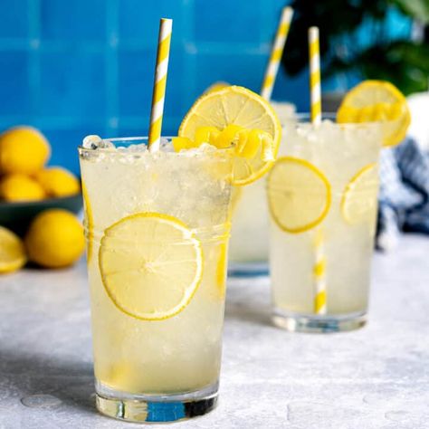 Italian Lemon Soda (Limonata) - A Recipe For Fun Lemon Soda Recipe, Limoncello Cocktails, Lemon Soda, Homemade Soda, Lemon Syrup, Italian Soda, Food Resources, Soda Recipe, Candied Lemons