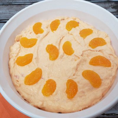 Orange Pineapple Jell-O Fluff Pineapple Fluff, Chocolate Pudding Desserts, Easy Pumpkin Dessert, Orange Dessert, Orange Jello, Deserts Easy, Fluff Recipe, Fluff Desserts, Sweet Treats Desserts