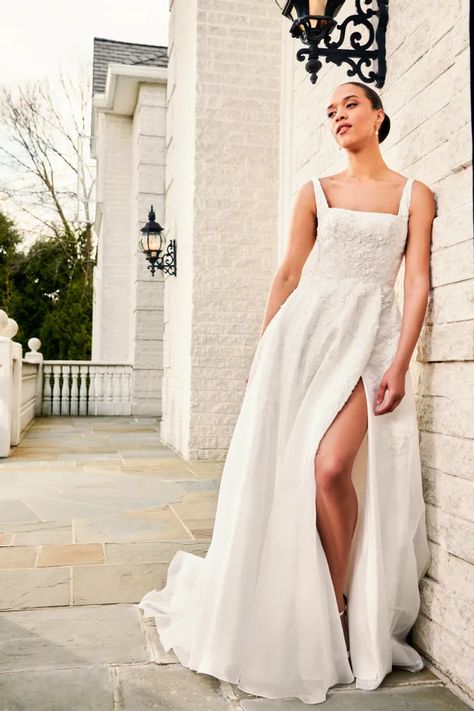 Boston Wedding Dress, Kelly Faetanini, Bridal Atelier, Timeless Wedding Dress, Spring Wedding Dress, Beautiful Bridesmaid Dresses, Flair Dress, Designer Wedding Gowns, 2024 Wedding