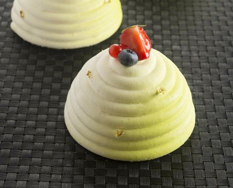 Lemon Basil & Strawberry Meringue Dome by Stephane Glacier - Pastry Chef's Boutique Mousse Cake Decoration Ideas, Lemon Dome Dessert, Mousse Dome Cake, Lemon Meringue Pie Plating, Professional Recipes, Basil Strawberry, Dome Dessert, Mousse Cake Decoration, Lemon Tart Plated Dessert