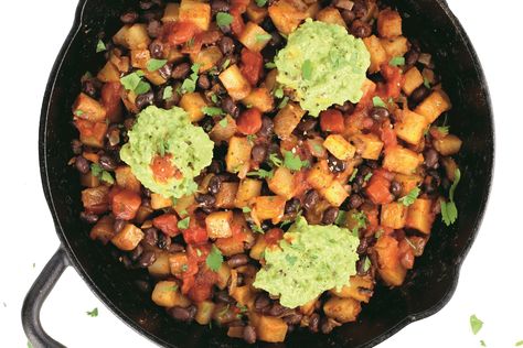 Chicken And Sweet Potato, Savoury Breakfast, Potato Skillet, Southwestern Chicken, Sweet Potato Skillet, Hash Recipe, Food Issues, Vegan Guide, Breakfast Hash