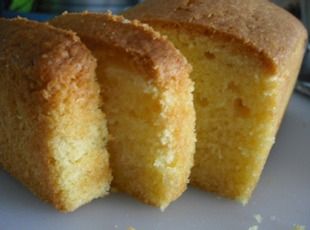 ELVIS PRESLEY'S POUND CAKE Recipe Elvis Presley Pound Cake Recipe, Elvis Presley Pound Cake, Eggless Vanilla Cake Recipe, Elvis Presley Cake, Homemade Cake Mixes, Denmark Food, Poland Food, Jamaica Food, Pound Cake Recipe