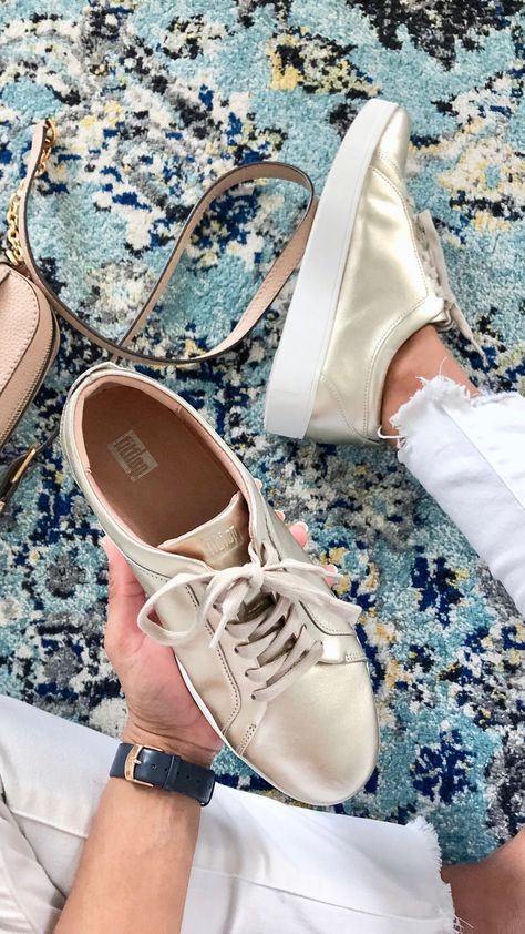 Metallic Sneakers Outfit, Gold Sneakers Outfit, Leather Sneakers Outfit, Sneakers Outfit Casual, Rhinestone Outfit, Sneaker Outfits Women, Tennis Shoes Outfit, Gold Platforms, Lace Up Espadrilles