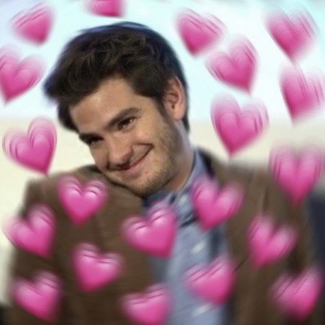 Andrew Garfield Reaction Pic, I Heart Andrew Garfield, Andrew Garfield Funny, Andrew Garfield Spiderman, Heart Meme, Garfield Spiderman, Laugh Meme, Garfield Cat, Marvel Spiderman Art