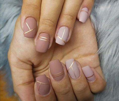 Matt Nude Nails, Line Nail Designs, Tan Nails, Office Nails, Mauve Nails, Line Nail Art, Minimal Nails Art, February Nails, Nude Nail Designs