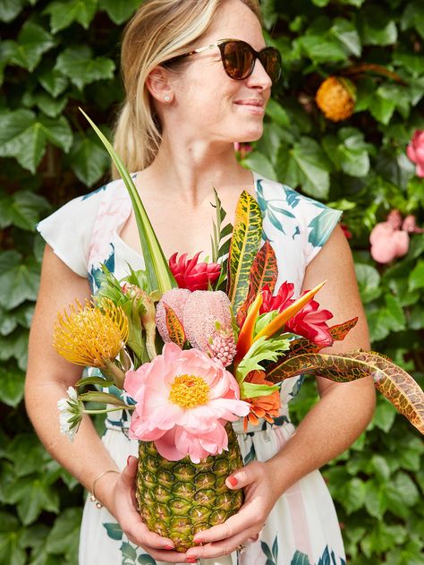 Pineapple Flower Centerpiece, 80th Birthday Luau, Backyard Luau Party Decorations, Tropical Luau Party, Chic Tiki Party, Holiday Luau Party, Classy Tropical Theme Party, Upscale Luau Party Ideas, Luau Flower Centerpieces