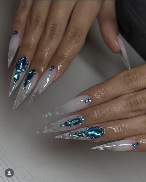 Long Acrylic Nails Designs Ideas Winter, Blue Stelito Nails, Winter Icy Nails, Icecicle Nails, Light Blue Nails Stiletto, Rhinestone Nails Stiletto, Dark Blue Nails With Rhinestones, Sharp Acrylics, Blue Icy Nails