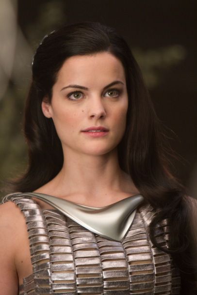 Sif played by Jaimie Alexander, costume by Alexandra Byrne Jaime Alexander, Jamie Alexander, Marvel Pics, Melinda May, Girl Goals, Mcu Dr, Thor 2011, Female Faceclaims, Lady Sif