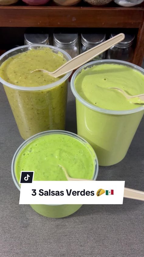 Hot Salsa Recipes, Latin Dishes, Mexican Salsa Recipes, Salsa Verde Recipe, Verde Recipe, Salsa Recipes, Homemade Sauce Recipes, Mexican Foods, Deli Food