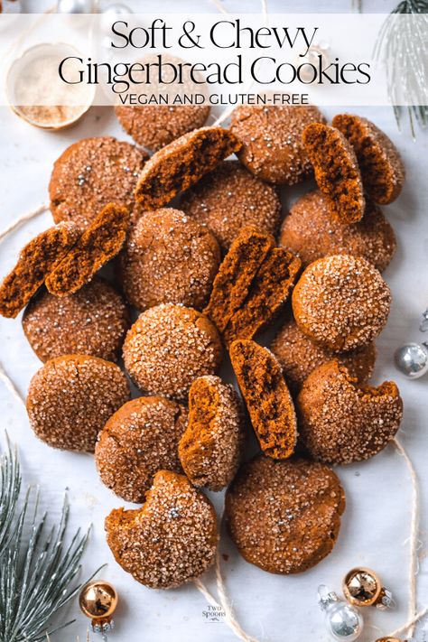 Soft and Chewy Gingerbread Cookies (V+GF) | Two Spoons Soft And Chewy Gingerbread Cookies, Lent Meals, Mm Recipes, Simple Holiday Cookie Recipes, Baking Vegan, Chewy Gingerbread Cookies, Soft Gingerbread Cookies, Vegan Gingerbread, Vegan Christmas Recipes