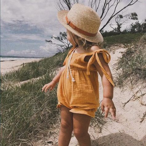 🌸🌿 Step into summer with style! Our Bohemian Cotton Romper is a must-have for your baby’s wardrobe. Cool, comfortable, and oh-so-cute! 🌼💧👶 Swipe up to shop! ➡ [Link] #babyfashion #summeressentials #babyfashion #cutebabyclothes #summervibes #InstaKids #fashionistainthemaking #bohemianbaby #shopnow🛍 Bohemian Rompers, Green Future, Unique Baby Clothes, Baby Tights, Onesies Baby, Toddler Style, Trendy Baby Clothes, Baby Sleepers, Clothes Trendy