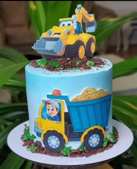 Blaze And The Monster Machines Cake, One Year Birthday Cake, Cake Pic, Fireman Cake, Construction Birthday Cake, Cake Designs For Boy, Cake Designs For Kids, Construction Cake, Cupcake Decorating Tips