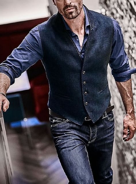 Denim Vest Men, Navy Blue Vest, Slim Fit Suit Men, Mens Suit Vest, Look Formal, Vest Waistcoat, Blue Vests, Slim Fit Suit, Men's Vest