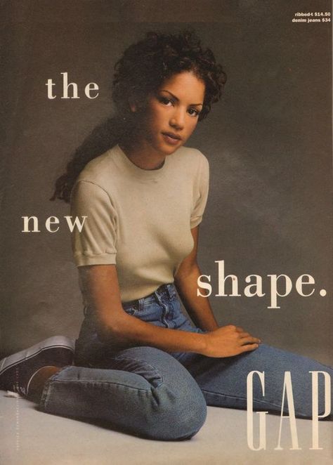 Back to the 90s Gap Ads, Veronica Webb, Looks Jeans, 1990s Fashion, 90s Outfit, 90s Fashion Outfits, Grunge Hair, 90s Style, Mode Vintage