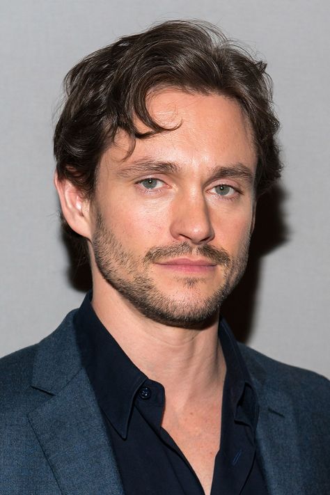 hugh dancy Ella Enchanted, Hannibal Series, Nbc Hannibal, Celebrity News Gossip, Will Graham, Hugh Dancy, Mads Mikkelsen, Pretty Men, Celebrity Gossip