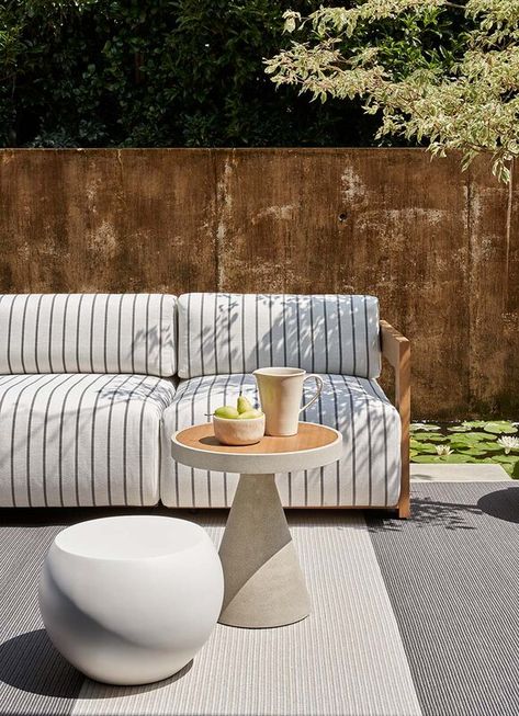 CLAUD OPEN AIR | Meridiani Garden Side Table, Garden Coffee Table, Side Table Design, Outdoor Landscaping, Lounge Sofa, Open Air, Modular Sofa, Sofa Design, Table Design