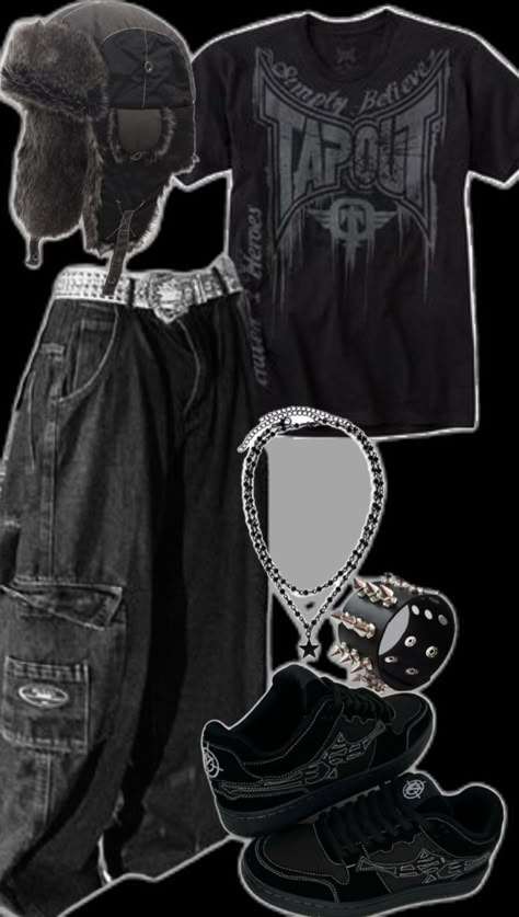 Grunge Clothing Male, Emo Aesthetic Male, Goth Streetwear Men, Dark Male Fashion, Men Goth Style, Emo Mens Outfits, Goth Grunge Outfits Men, Y2k Goth Outfits Men, Male Y2k Outfit Ideas