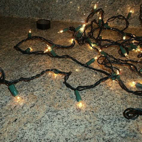 Hometalk Highlights's discussion on Hometalk. 14 String Light Ideas That Are Cozier Than Your Bed - You might want to clear some space on your bedroom wall for these! Starry Night Light, Old Lights, Wicker Decor, Old Christmas, Christmas Storage, Mod Podge, Twinkle Lights, Easy Diy Projects, String Lights