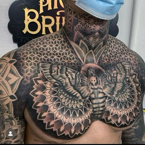 Neck Mandala Tattoo, Mandala Chest Tattoo, Geometric Tattoo Stencil, Chest Neck Tattoo, Geometric Chest, Full Neck Tattoos, Full Chest Tattoos, Chest Tattoo Ideas, Torso Tattoos