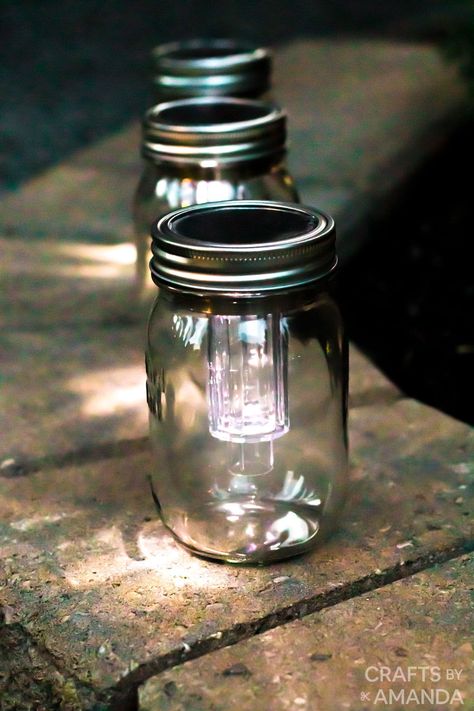 Mason Jar Lighting Diy, Diy Jar Lights Craft Ideas, Diy Solar Light Lantern, Solar Power Mason Jar Lights, Solar Lights Front Porch, Solar Lanterns Outdoor Diy, Mason Jar Outdoor Lighting, Solar Light Mason Jar Ideas, Diy Dollar Tree Solar Light Ideas