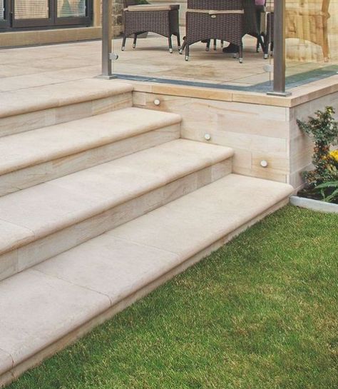 Paver Stairs Front Porches, Outdoor Steps Ideas Stairs Entrance, Outside Stairs Ideas, Outdoor Step Tiles, Raised Decking Ideas, Patio With Steps, Travertine Steps, Mary Altar, Tiled Patio