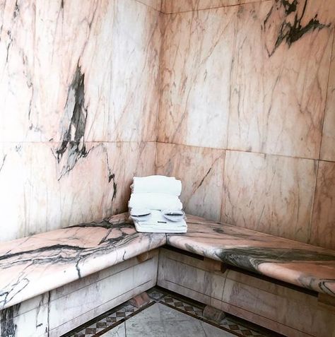 Rosa Portugal Marble, Rosa Aurora Marble, Pink Marble Bathroom, Marble Interior, Bathroom Master, Marble Showers, Primary Bath, Italian Countryside, Master Room