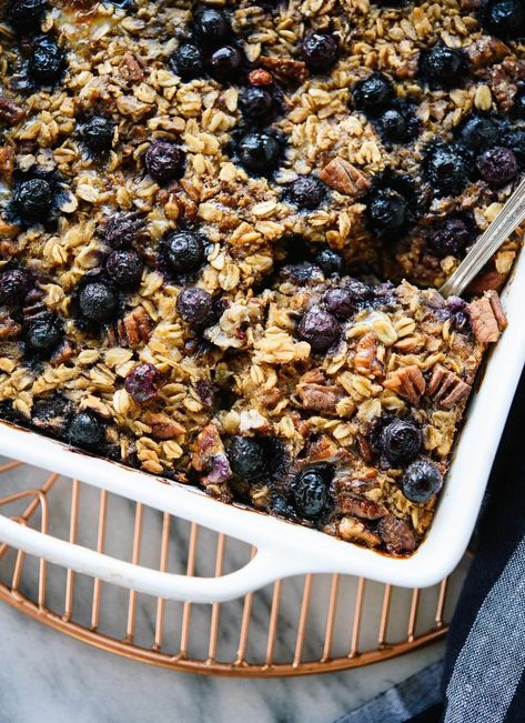 Baked Oatmeal Recipe with Blueberries - Cookie and Kate Baked Blueberry Oatmeal, Recipe With Blueberries, Blueberry Baked Oatmeal, Blueberry Oatmeal Bake, Quick Oatmeal, Oatmeal Bake, Baked Oatmeal Healthy, Cookie And Kate, Baked Oatmeal Recipe