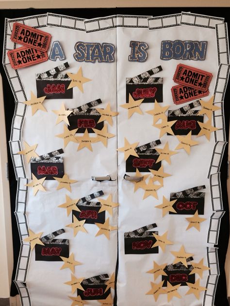 A star is born/ birthday wall Birthday Bulletin Board Ideas, Birthday Chart Classroom, Preschool Birthday, Birthday Board Classroom, Birthday Chart, Birthday Boards, Board Classroom, Birthday Bulletin Boards, Birthday Bulletin