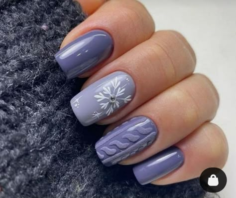 Sweater Weather Nails, Weather Nails, Winter Nail Art Ideas, Christmas Gel Nails, Sweater Nails, Purple Nail, Glow Nails, Nail Art Designs Videos, Winter Nail Art